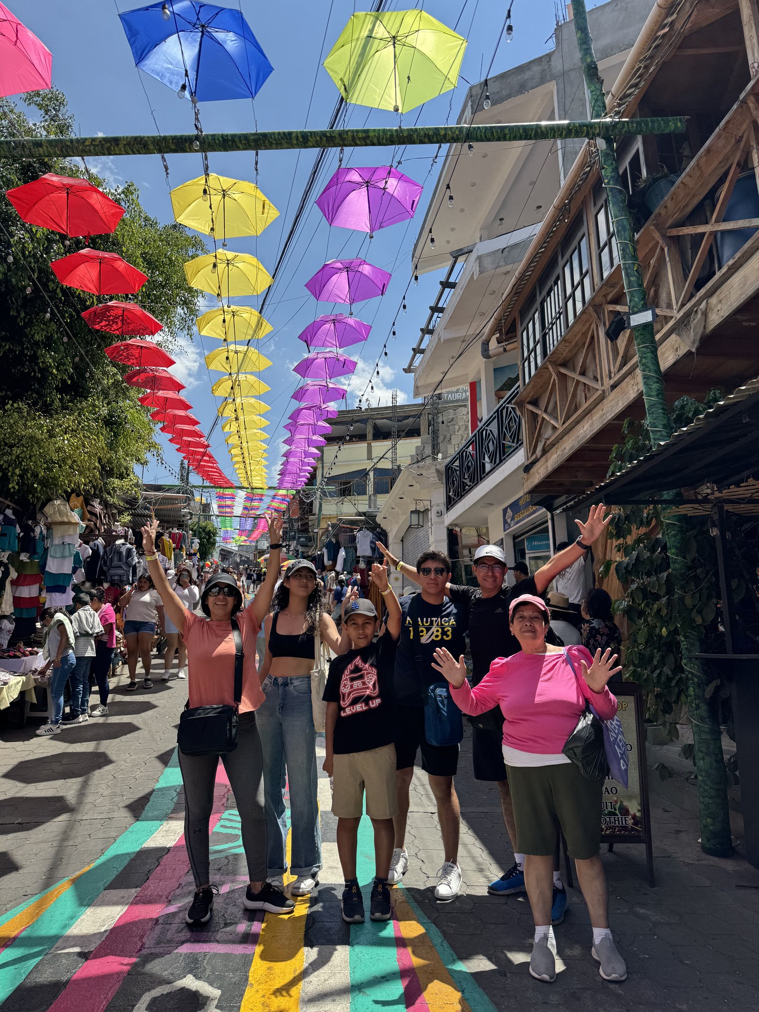 Viajeros SUMMA compartiendo en Guatemala